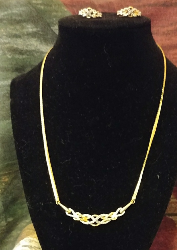 3- Piece Set, Necklace, earrings and ring